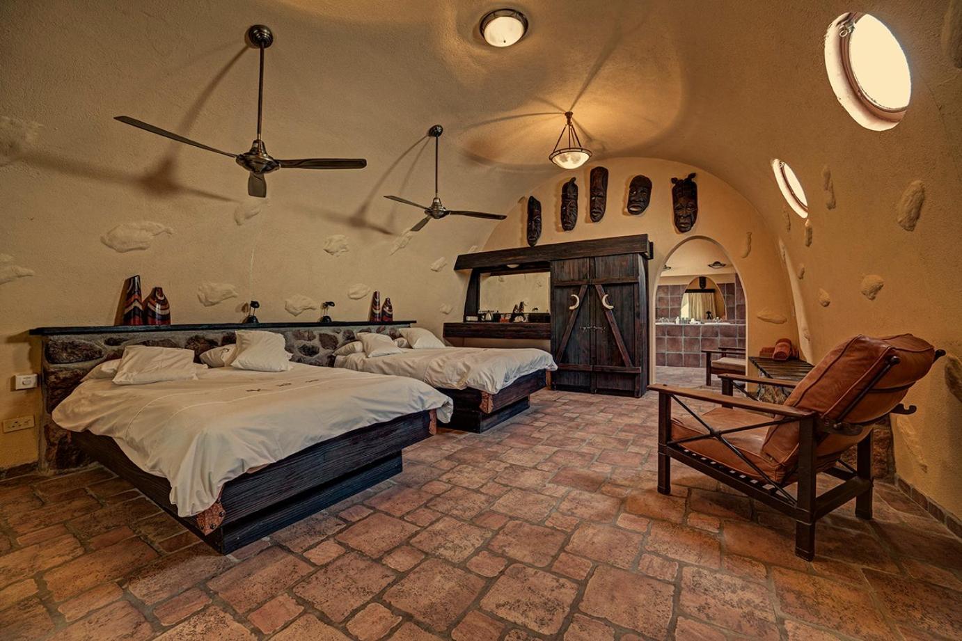 Mount Etjo Safari Lodge Kalkfeld Buitenkant foto